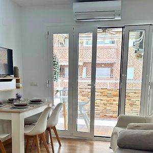 Apartamento De 3 Dormitorios, Costa Marfil - Magic World